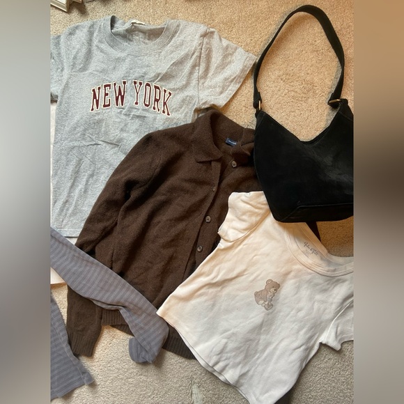 Brandy Melville bundle - Picture 3 of 5